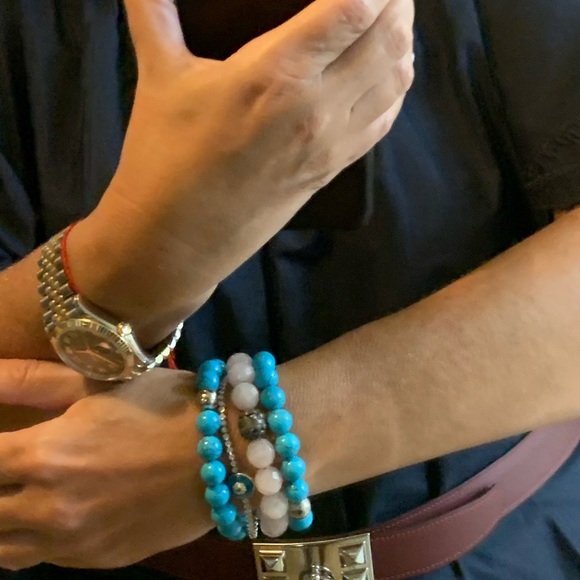 Rose Agate pull on bracelet - Picture 2 of 3